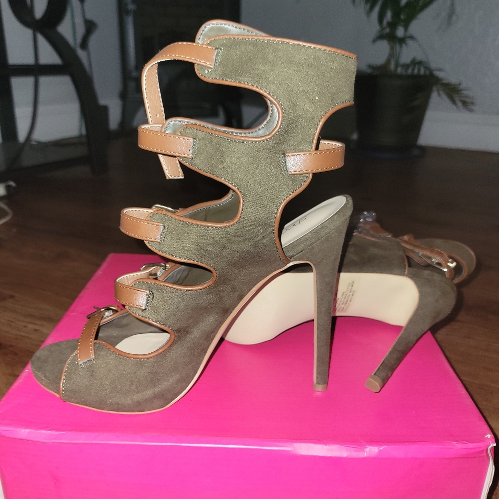 Just Fab